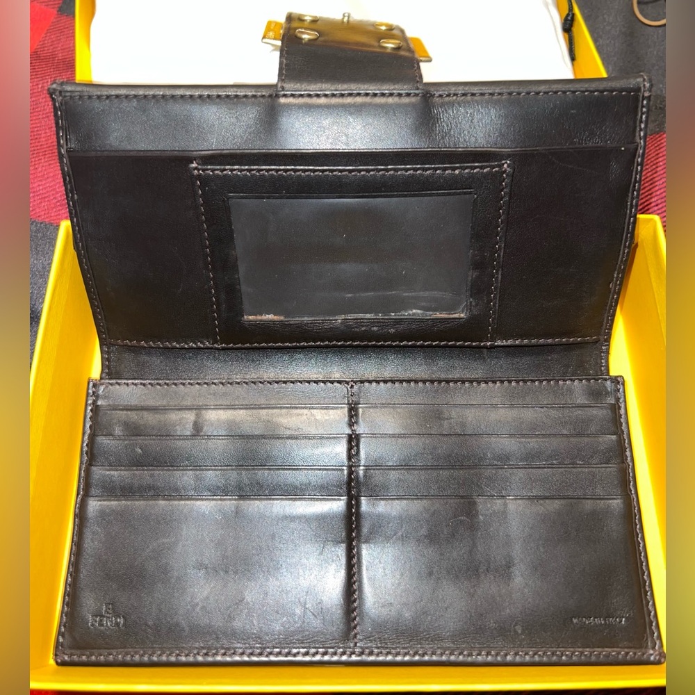 EUC Fendi Long Wallet with box and dust bag! - Picture 6 of 12